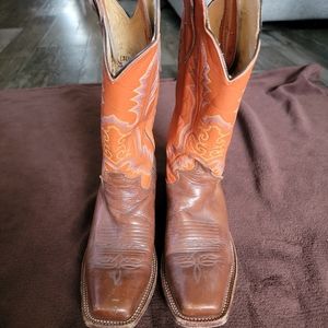 Justin Cowboy Boots